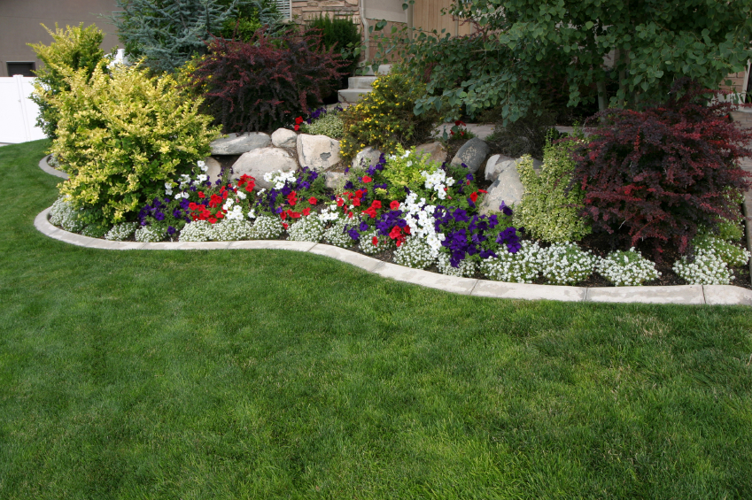 Front Yard Flower Bed Landscaping Ideas